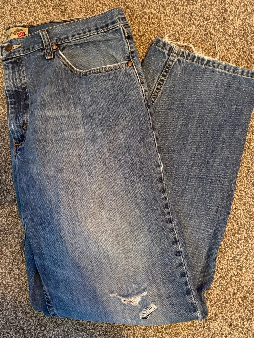 Wrangler relaxed fit